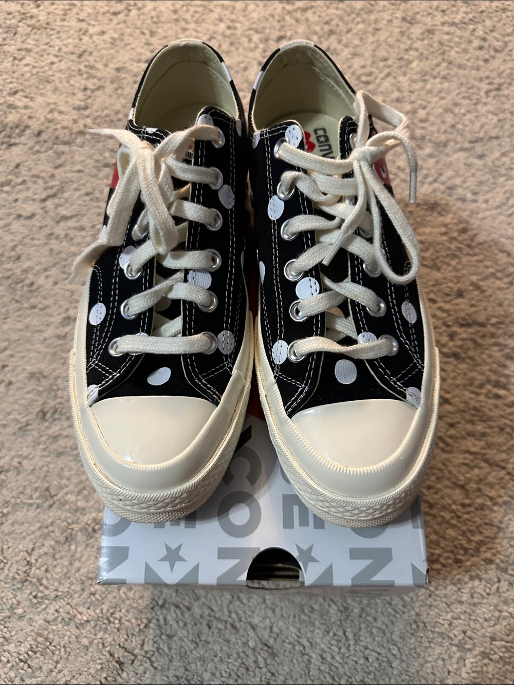 Converse play comme des Garçons Black & White Polka Dot Low Top Sneakers